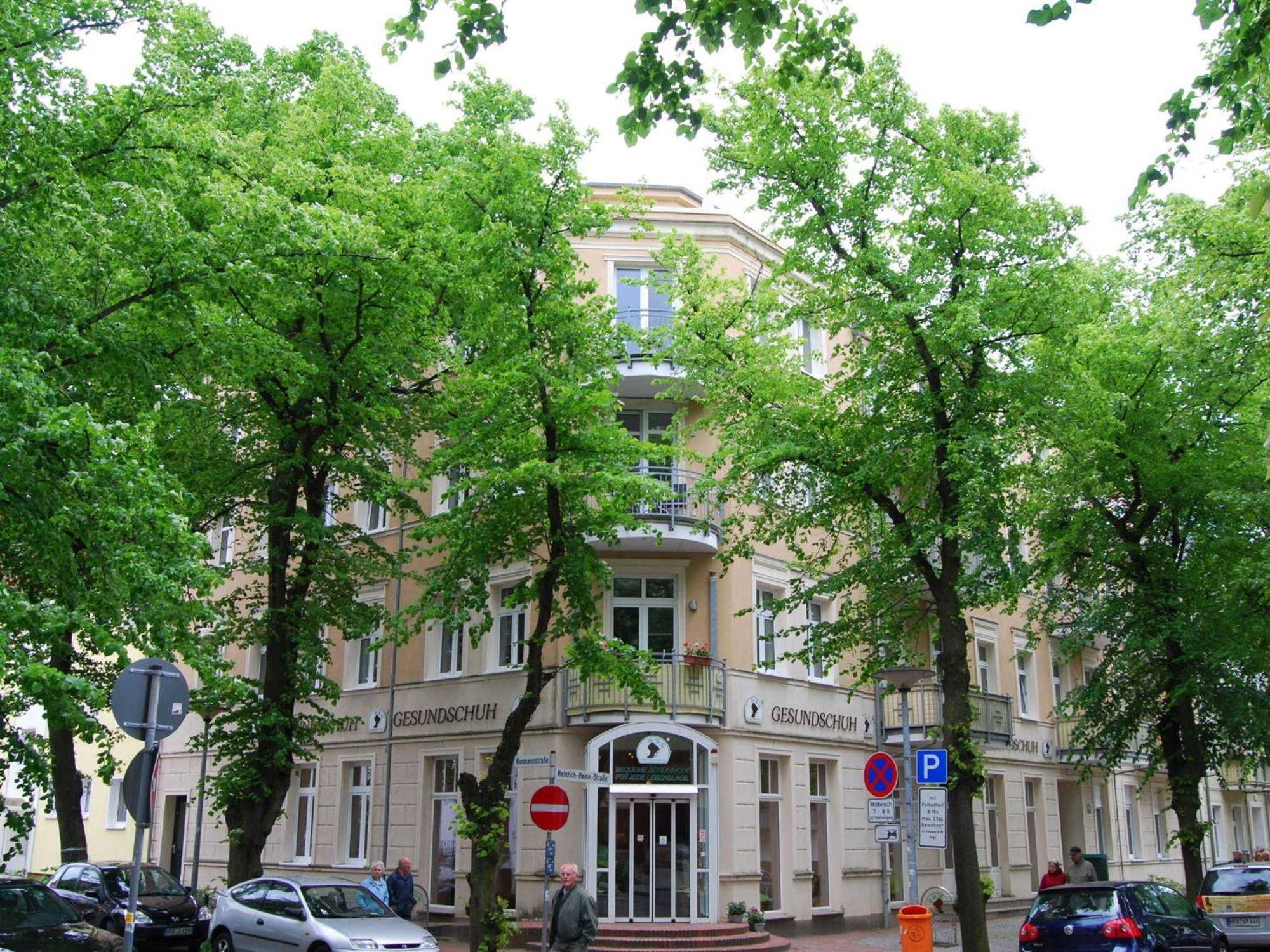 Ferienwohnung Warnemuende Am Kurpark Rostock Extérieur photo